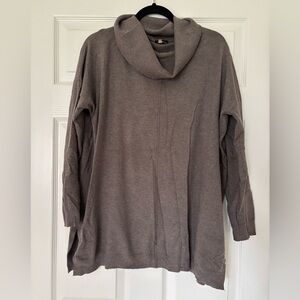 Vila Milano Cowl Neck Tunic Sweater Women’s size M Taupe